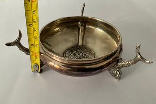 Cuenco de mesa Alpaca con patas de pez