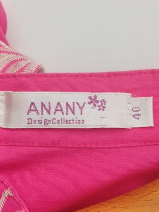 Vestido fuscia bordado beige