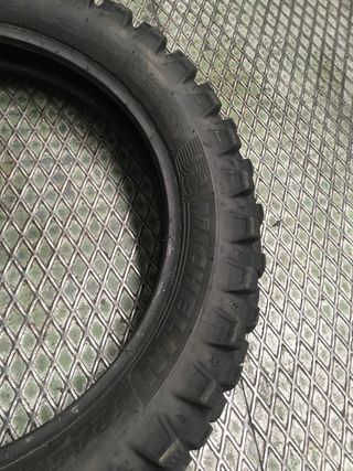 Neumático Michelin Tracker 140/80-18 M/C 70R