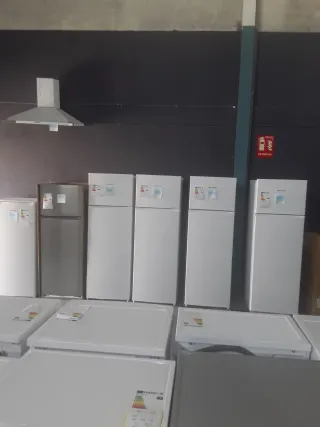Frigoríficos con congelador superior outlet desde