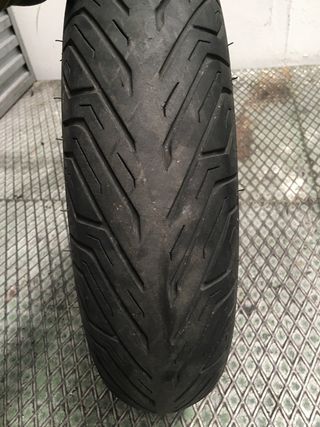 Neumático Michelin 120/70/15 56S Año 2015