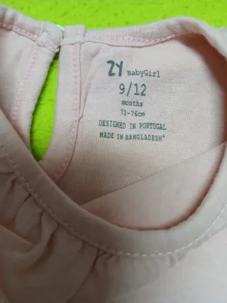 Camisola rosa bebé con folgos de 9 a 12 meses