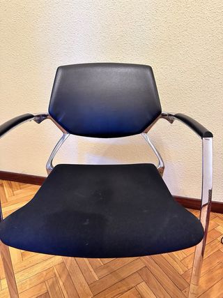 Silla de oficina moderna