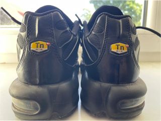 Nike Air Max Plus Triple Black Talla 38