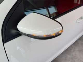 Volkswagen Golf 2011