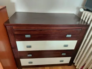 Cómoda de madera 4 cajones