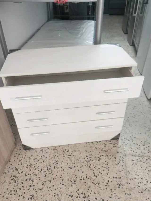 CÓMODA CÓMODA CÓMODA CÓMODA COMODA