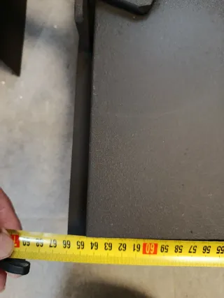 Puerta de horno de hierro