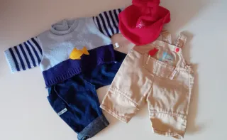 Lote Muñeca Corolle Bebé Rosa 42 cm y 6 conjuntos