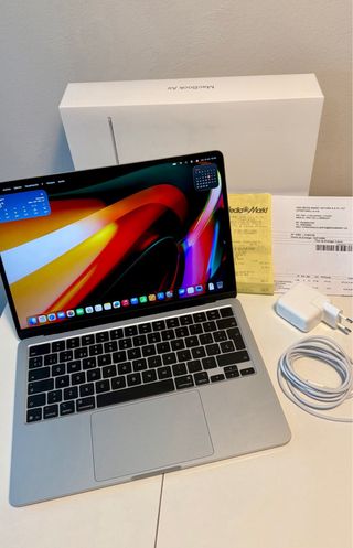 MacBook Air 13” M4 NUEVO