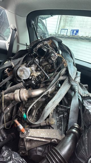 Motor 1.9 Diesel + Caja Cambios