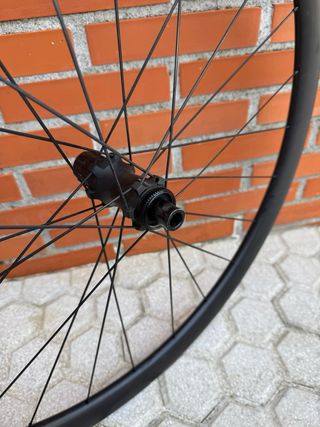 Ruedas Carbono Syncros Capital 1.0 35mm