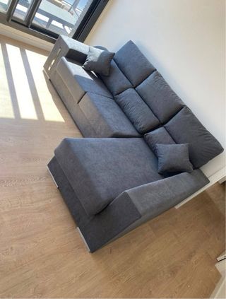 Sofá modular beige y gris tela
