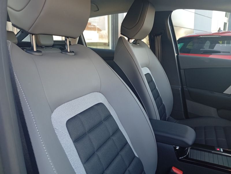 Citroën C4 2025, foto 16