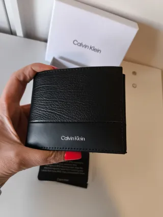 Portafoglio Calvin Klein uomo in pelle nero