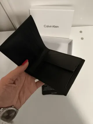 Portafoglio Calvin Klein uomo in pelle nero