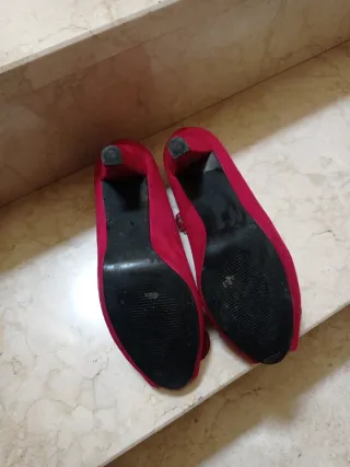 Zapatos rojos horma ancha talla 41