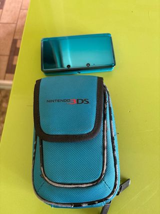 Nintendo 3DS Azul Metálico con funda nintendo3ds