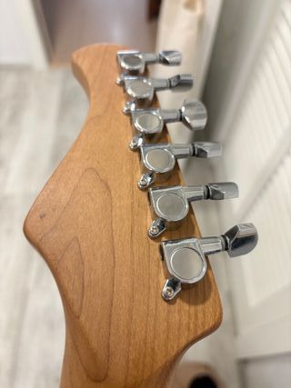 Guitarra Bacchus BST-2 Celeste