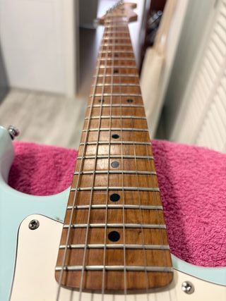 Guitarra Bacchus BST-2 Celeste