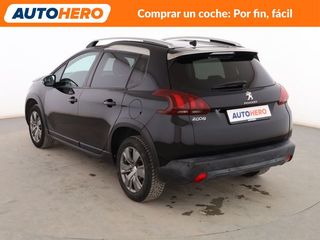 Peugeot 2008 1.2 PureTech Signature