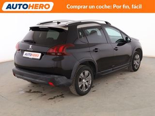 Peugeot 2008 1.2 PureTech Signature