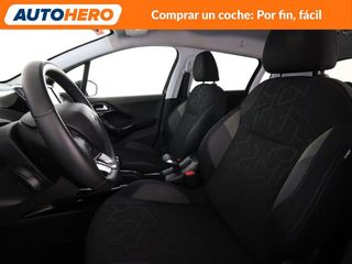 Peugeot 2008 1.2 PureTech Signature