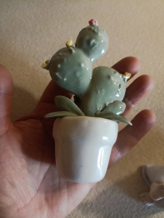 Vasetto con ficodindia + angioletto ceramica