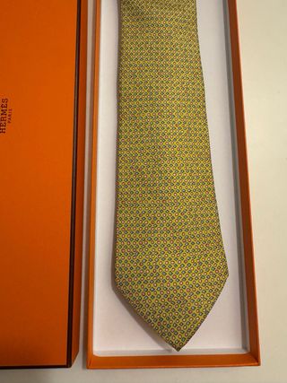 Corbata Hermès