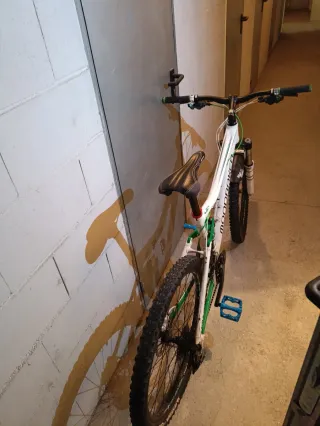 Bicicleta Mondraker