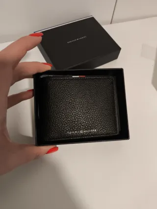 Portafoglio uomo Tommy Hilfiger nero