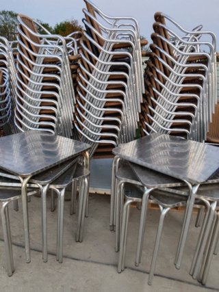 Sillas de bar/terraza metal y mimbre ,precio por u