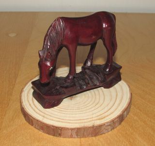 Okimono oriental 70 ́s China Japón caballo Tang 1