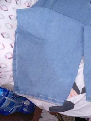 Pantalón vaquero Mila Talla 44 son nuevos.