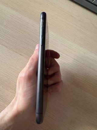 iPhone 11 128GB Gris Espacial