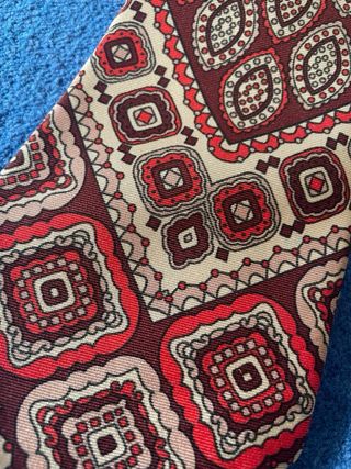 Cravatta vintage in seta