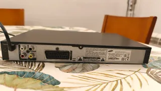 Reproductor DVD Samsung E360/ZF y accesorios
