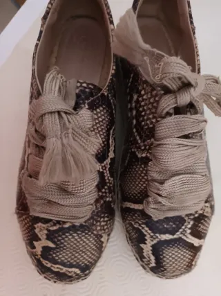 Sapatilhas Uterqüe Tam 39 Pele Cobra