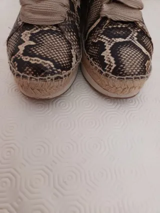 Sapatilhas Uterqüe Tam 39 Pele Cobra