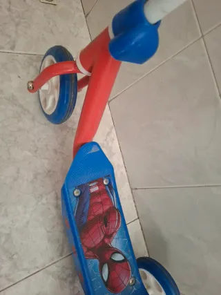 Regalo Patinete 3 Ruedas si compras cargador 2USB