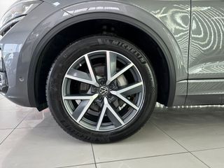 Volkswagen Touareg Eleg 3.0 V6 TDI 170kW Tip 4M