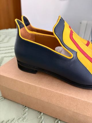 Zapatos Moros Realista Talla 42