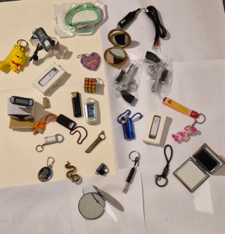 Lote Llaveros: Cubos Mágicos, Usb, espejo y Linter