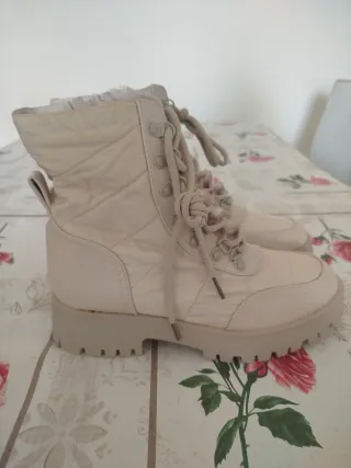 Botines Beige Mujer
