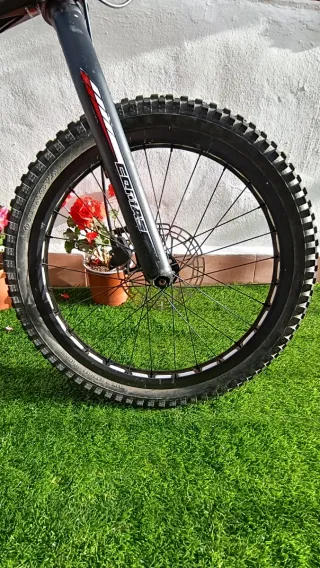 Bicicleta Trial Comas 920R Shimano 920mm