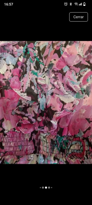 Vestido Zara floral talla M