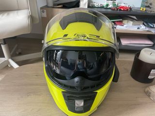 Casco LS2 Amarillo reflectante con intercomunicado