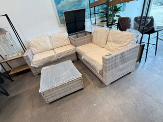 SET Muebles Exterior: Sofá, 2 Sillones y Mesa