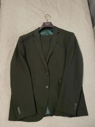 Traje de hombre Núñez de Arenas verde oliva