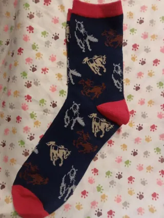 Calcetines con diseño de caballos